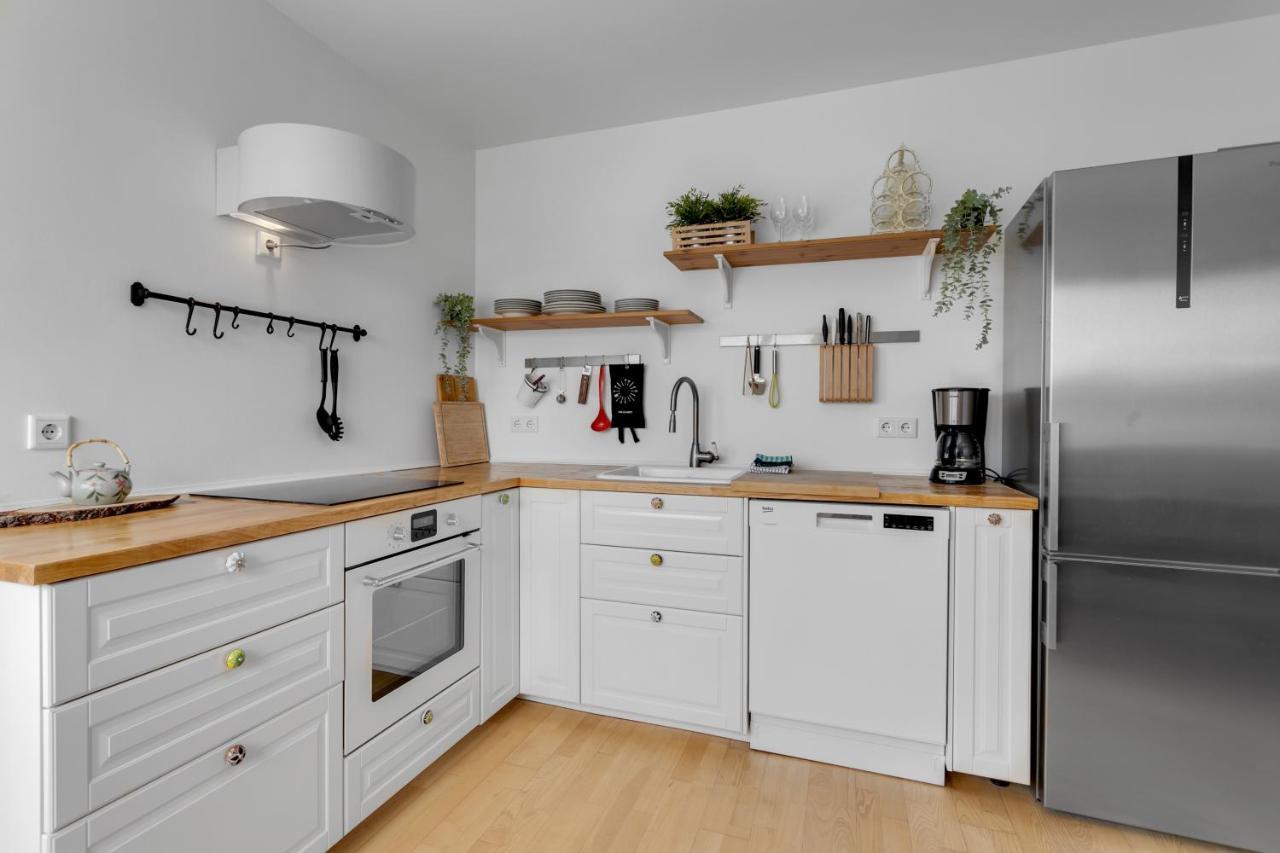 Cozy 2Br Apartment Reykjavík Exteriör bild